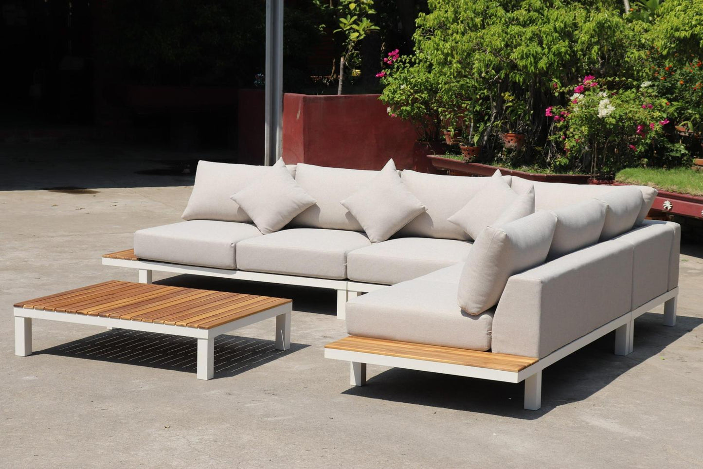 ARI Ralph White Hampton Corner Set - Outdoor Aluminium & Acacia Modular Corner Lounge White Aluminium Whether Resistant White Fabric